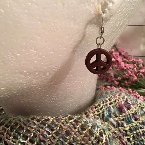 2/$10.00 Peace Sign Earrings 🐈⬛ - Picture 2 of 5